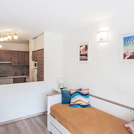 Appartamento Le Vallon Du Roy-3 By Interhome Bandol